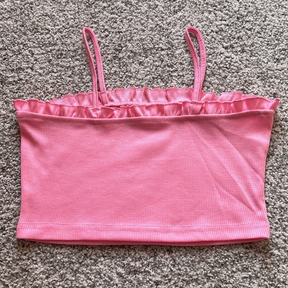 Shein Ribbed Cropped Tank with Ruffle NWOT - Picture 2 of 3